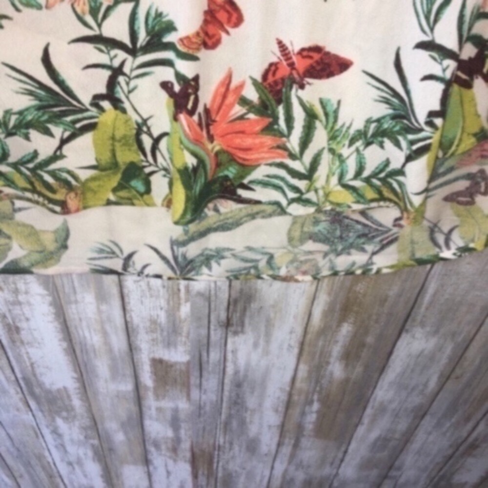 H&M Tropical High Low Blouse - Picture 3 of 5